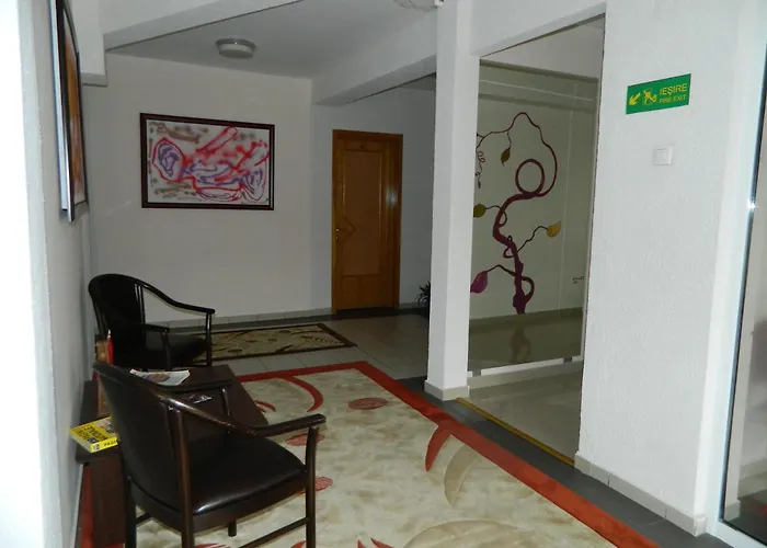 Hotel Tranzzit
