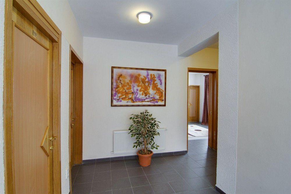 Tranzzit 3* Bucharest