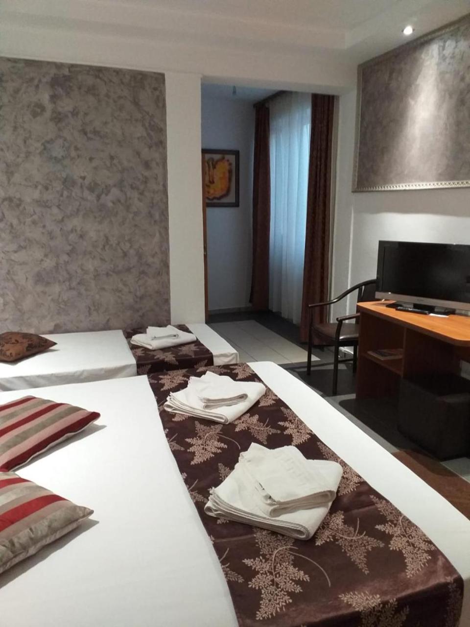 Hotel Tranzzit Bukarest